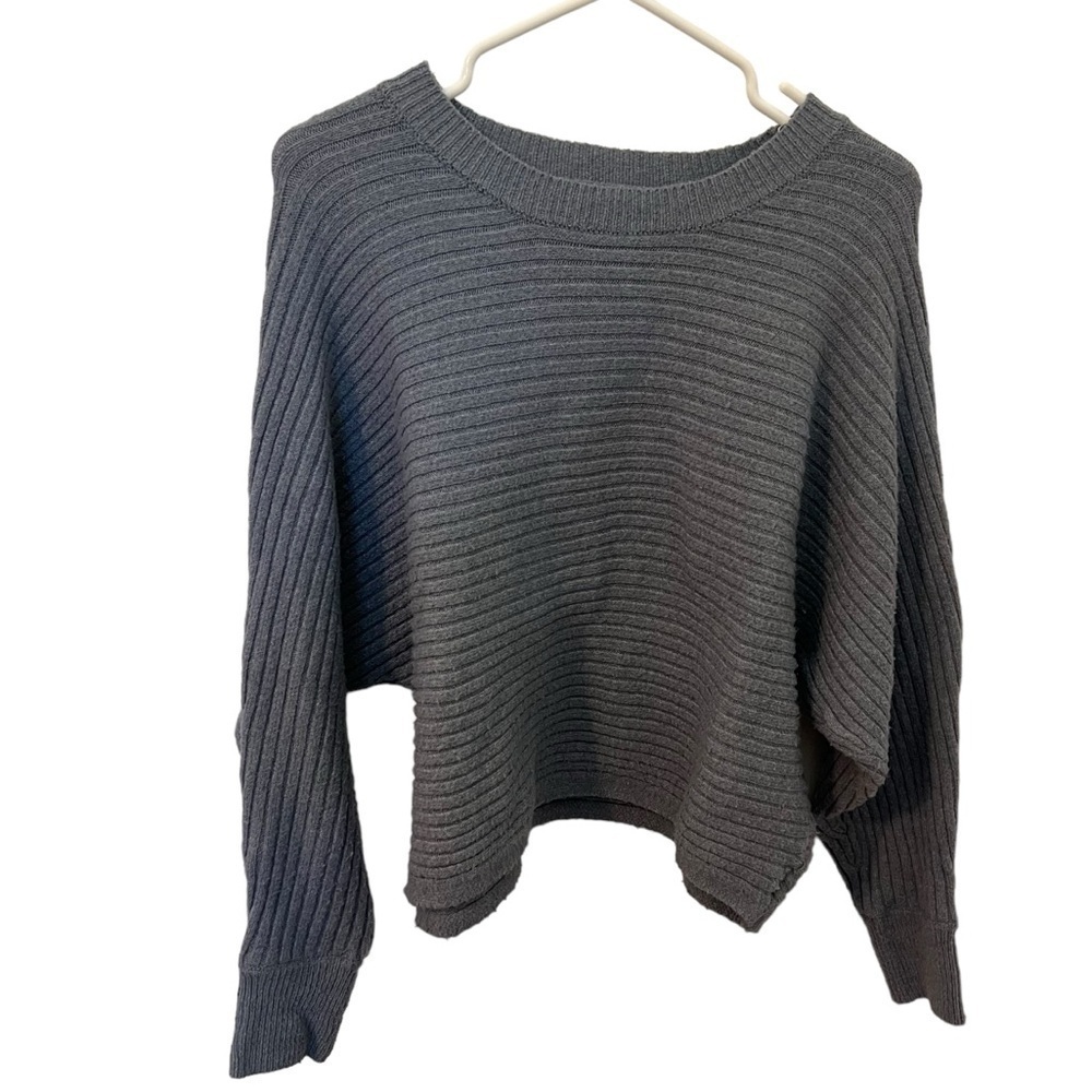 Yarn & Sea Women's Size Medium Crewneck Dolman Sleeve Sweater Blue Gray Textured